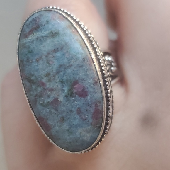 New Ruby in Zoisite Antique Design Silver Ring. - Picture 6 of 11